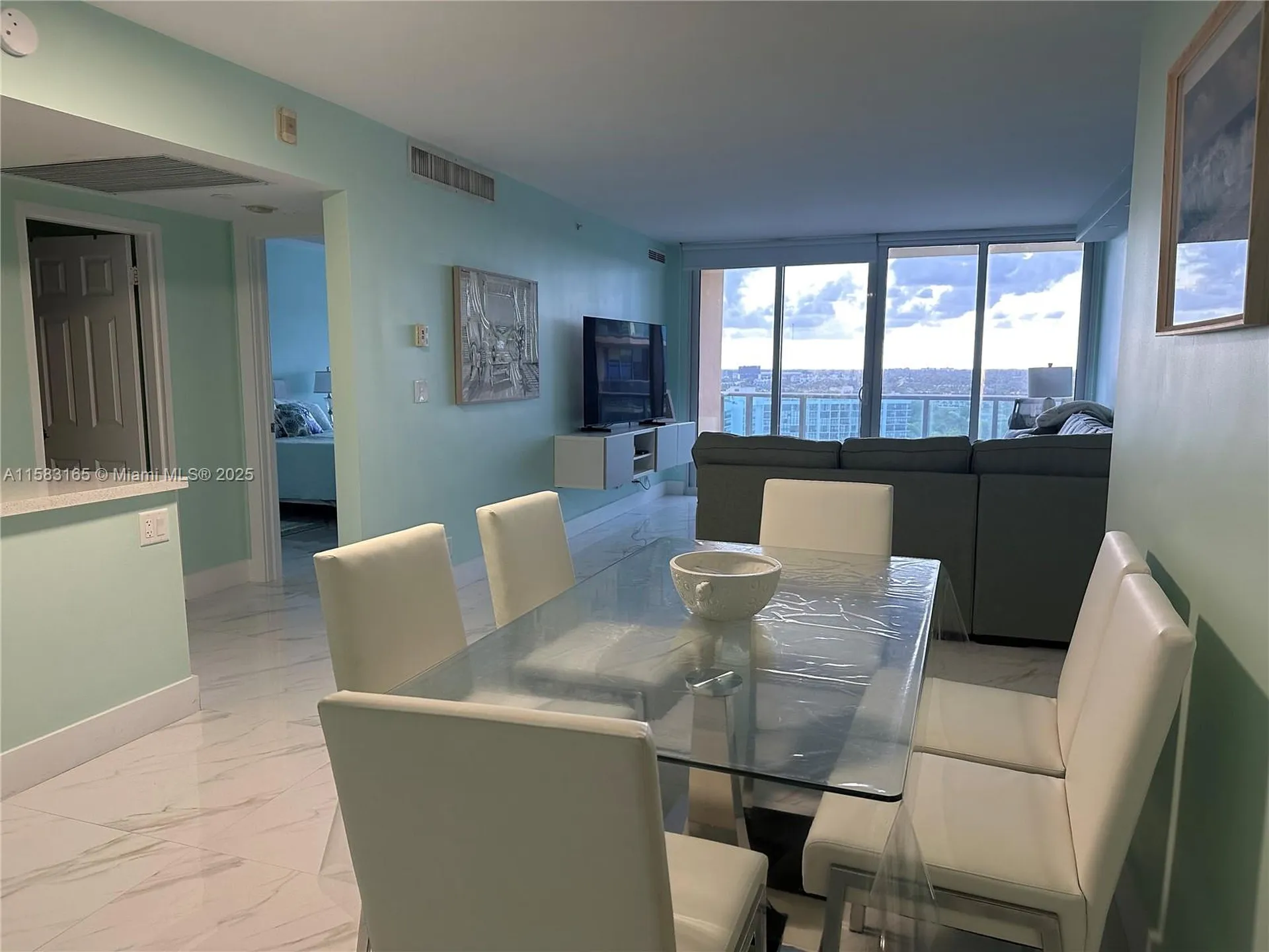 2501 S Ocean Drive Hollywood FL 33019