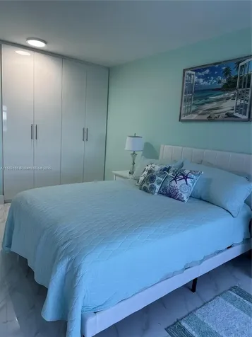 2501 S Ocean Drive Hollywood FL 33019