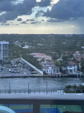 2501 S Ocean Drive Hollywood FL 33019