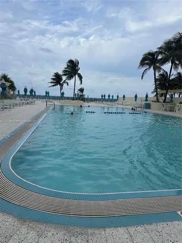 2501 S Ocean Drive Hollywood FL 33019