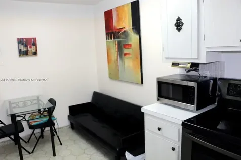 2780 NE 183rd Street Aventura FL 33160