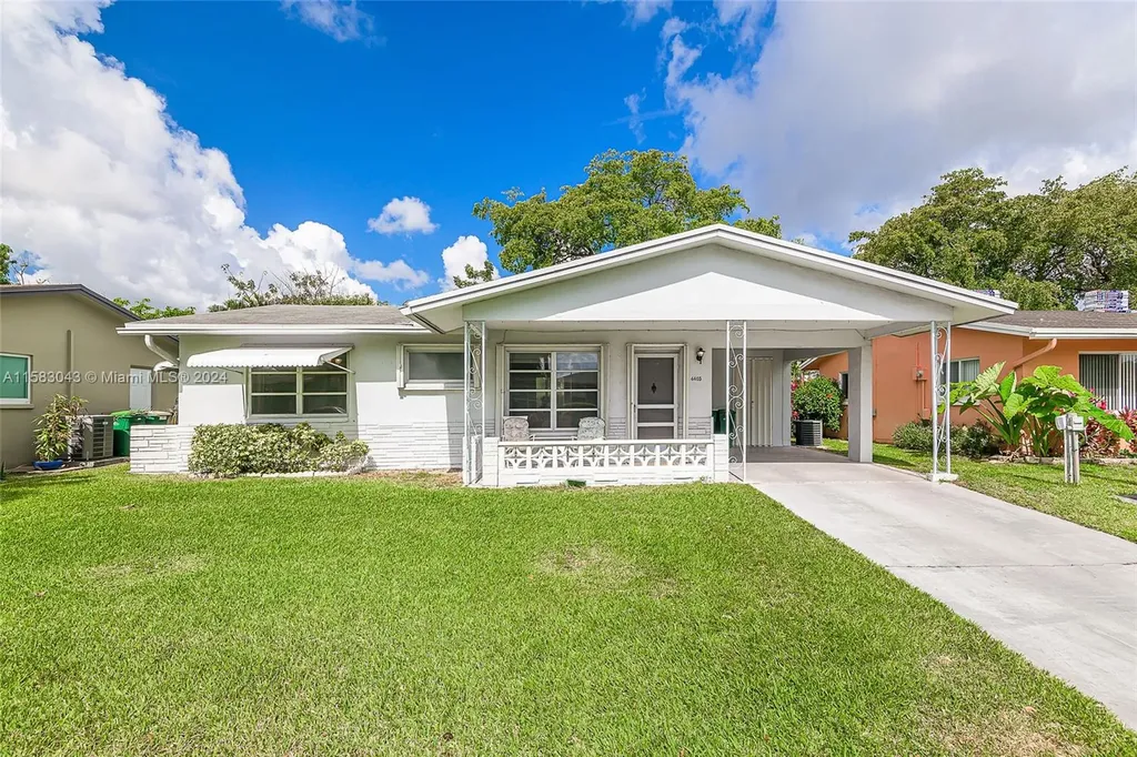 4405 NW 48th Avenue Tamarac FL 33319