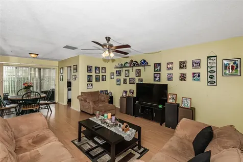4405 NW 48th Avenue Tamarac FL 33319