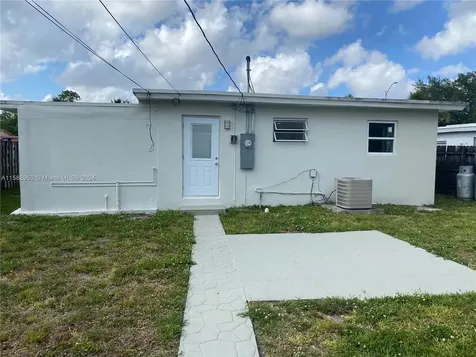6246 SW 24th Street Miramar FL 33023