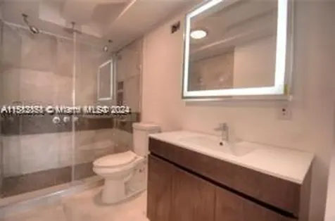 400 Kings Point Drive Sunny Isles Beach FL 33160