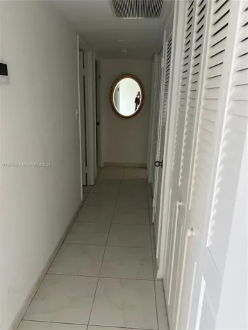 400 Kings Point Drive Sunny Isles Beach FL 33160