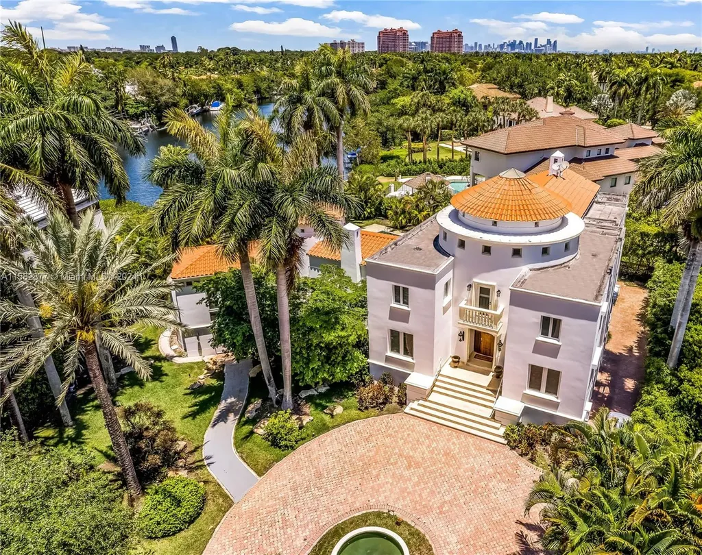 431 Costanera Road Coral Gables FL 33143