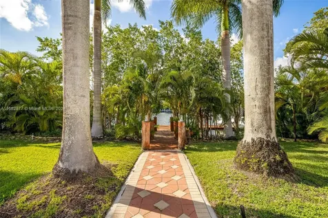431 Costanera Road Coral Gables FL 33143