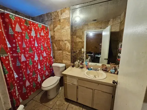 725 NW 19th Terrace Fort Lauderdale FL 33311