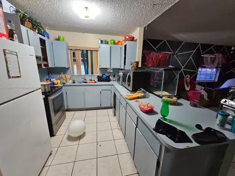 725 NW 19th Terrace Fort Lauderdale FL 33311