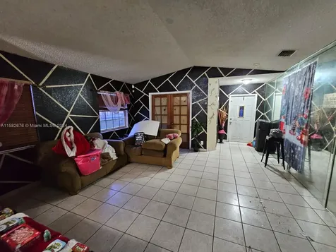 725 NW 19th Terrace Fort Lauderdale FL 33311
