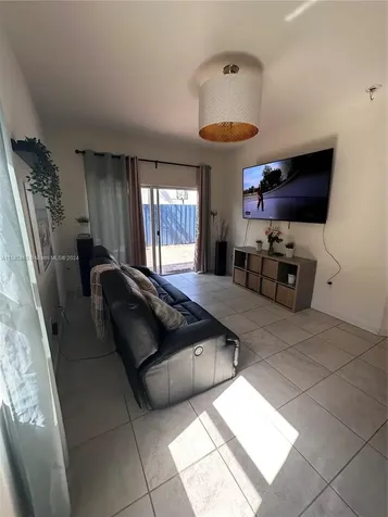 260 SE 32nd Avenue Homestead FL 33033