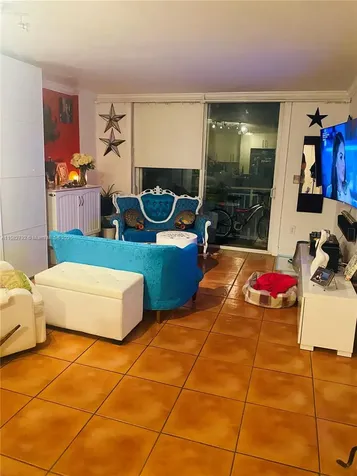 345 Ocean Drive Miami Beach FL 33139