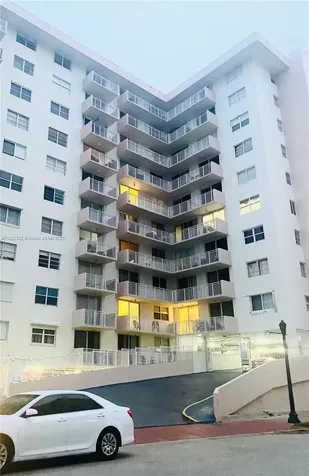 345 Ocean Drive Miami Beach FL 33139