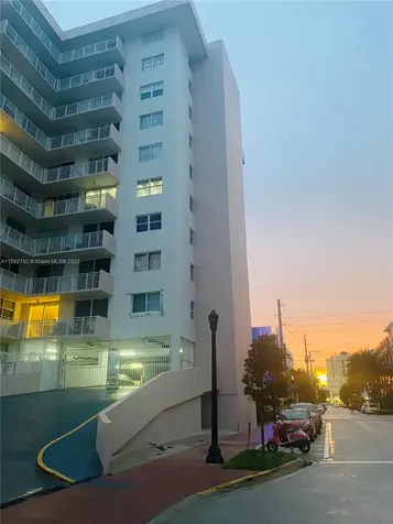 345 Ocean Drive Miami Beach FL 33139