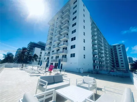 345 Ocean Drive Miami Beach FL 33139