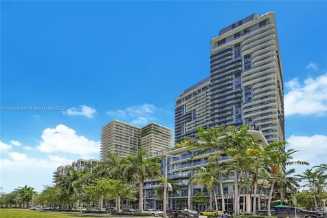 121 NE 34th Street Miami FL 33137