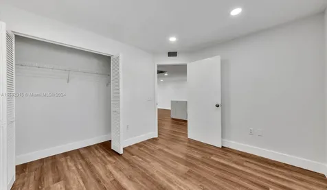 1400 SW 131st Way Pembroke Pines FL 33027