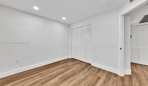 1400 SW 131st Way Pembroke Pines FL 33027