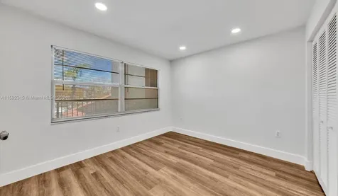 1400 SW 131st Way Pembroke Pines FL 33027