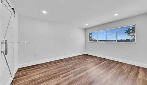 1400 SW 131st Way Pembroke Pines FL 33027