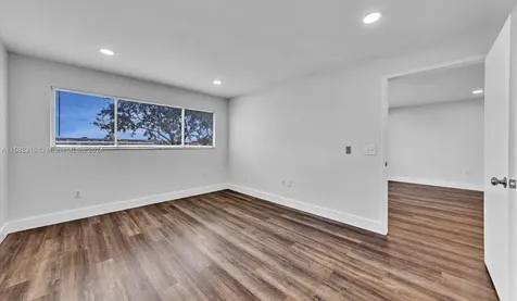 1400 SW 131st Way Pembroke Pines FL 33027