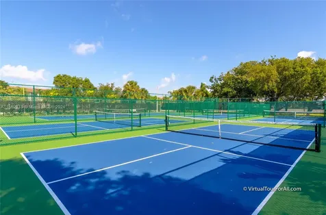 1400 SW 131st Way Pembroke Pines FL 33027