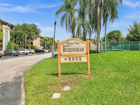 1400 SW 131st Way Pembroke Pines FL 33027