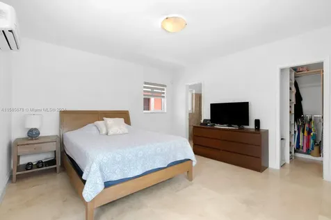 8866 Byron Avenue Surfside FL 33154