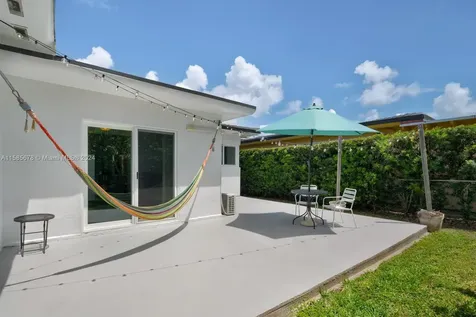 8866 Byron Avenue Surfside FL 33154