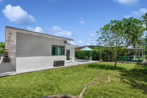 8866 Byron Avenue Surfside FL 33154