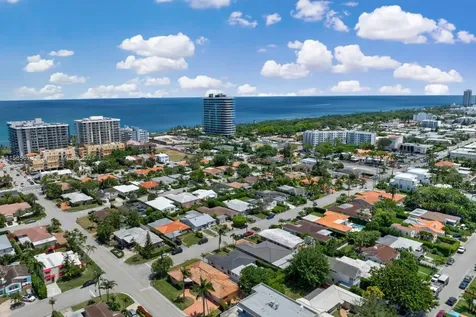 8866 Byron Avenue Surfside FL 33154