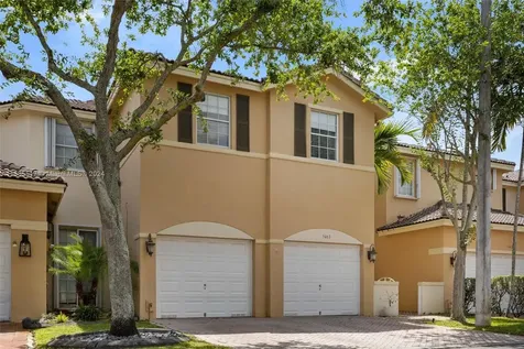 5463 NW 112th Place Doral FL 33178