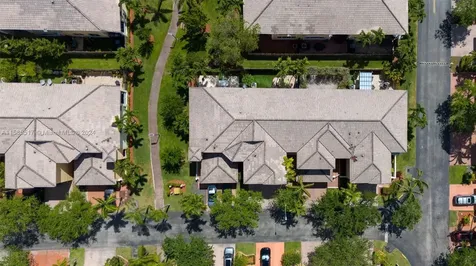 5463 NW 112th Place Doral FL 33178