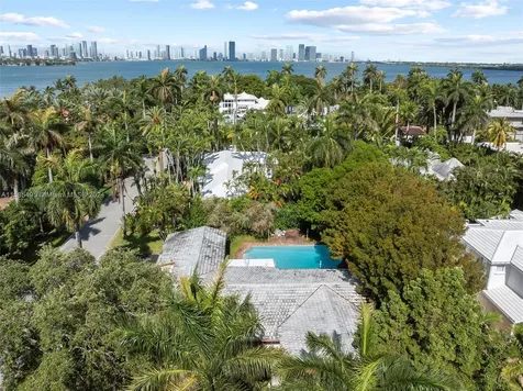 2500 Sunset Drive Miami Beach FL 33140