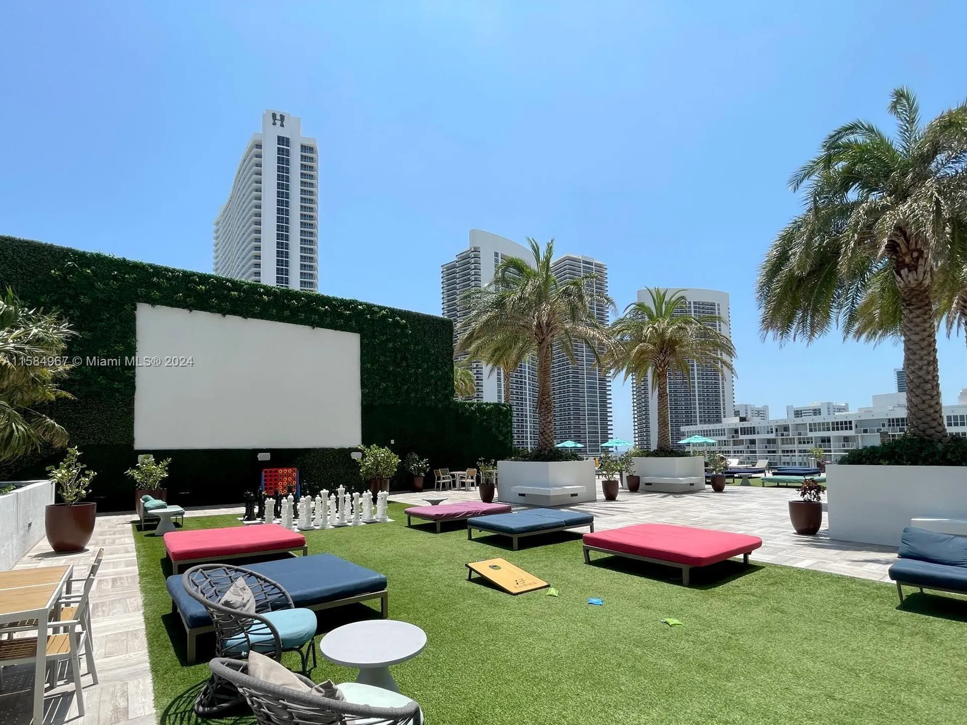 4010 S Ocean Drive Hollywood FL 33019