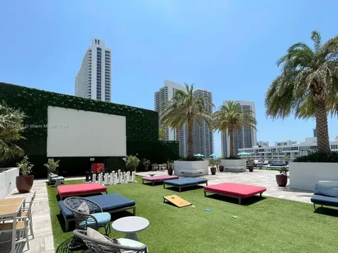 4010 S Ocean Drive Hollywood FL 33019