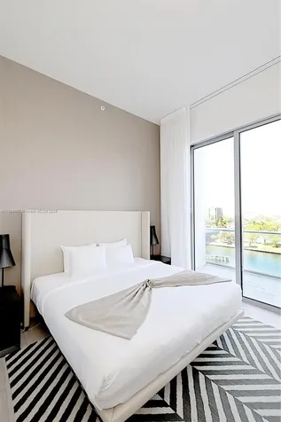 4010 S Ocean Drive Hollywood FL 33019
