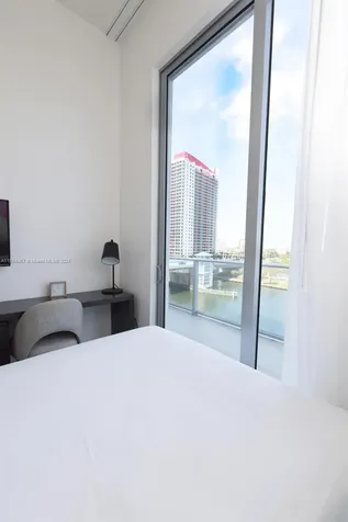 4010 S Ocean Drive Hollywood FL 33019