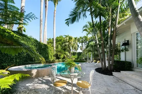 6666 Pinetree Lane Miami Beach FL 33141