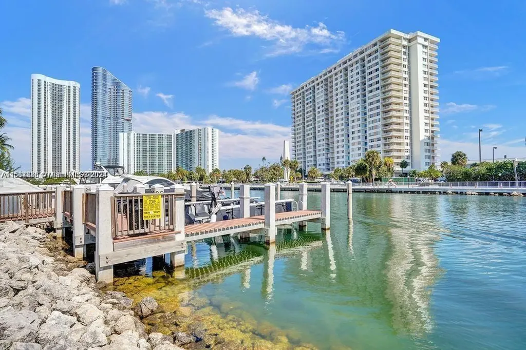 400 Kings Point Drive Sunny Isles Beach FL 33160
