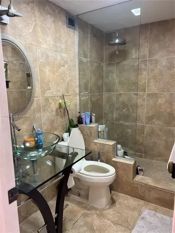 400 Kings Point Drive Sunny Isles Beach FL 33160