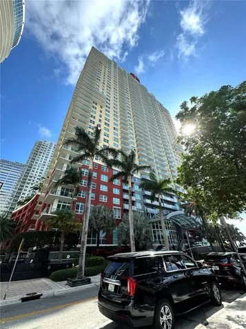 1155 Brickell Bay Drive Miami FL 33131
