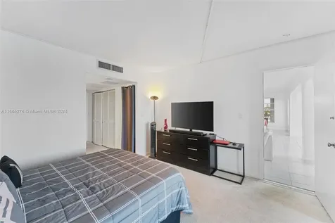 11111 Biscayne Boulevard Miami FL 33181