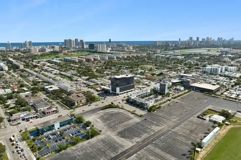 800 N Federal Highway Hallandale Beach FL 33009