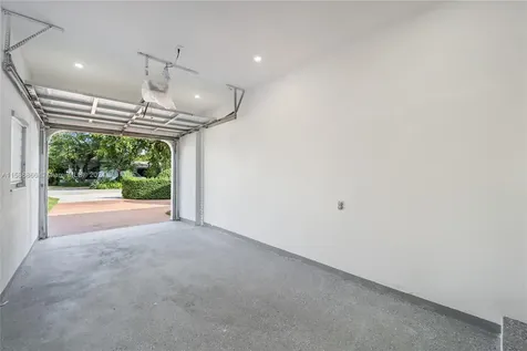 111 E 1st Court Miami Beach FL 33139