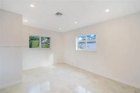 111 E 1st Court Miami Beach FL 33139