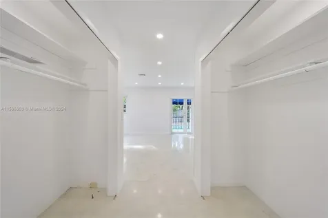 111 E 1st Court Miami Beach FL 33139