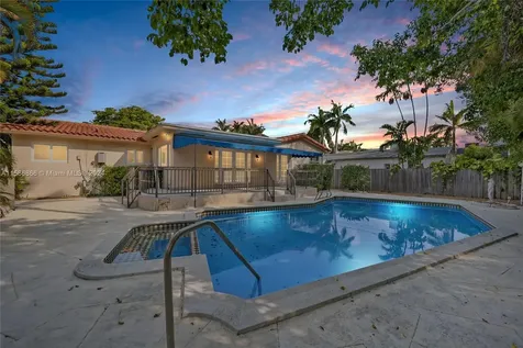111 E 1st Court Miami Beach FL 33139
