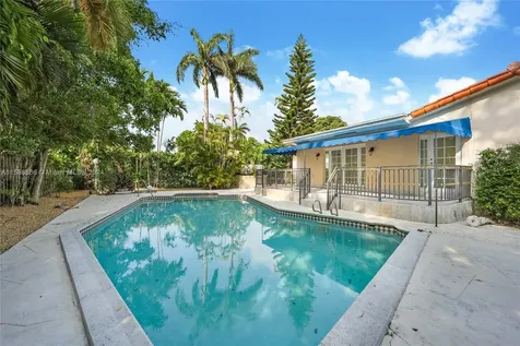 111 E 1st Court Miami Beach FL 33139